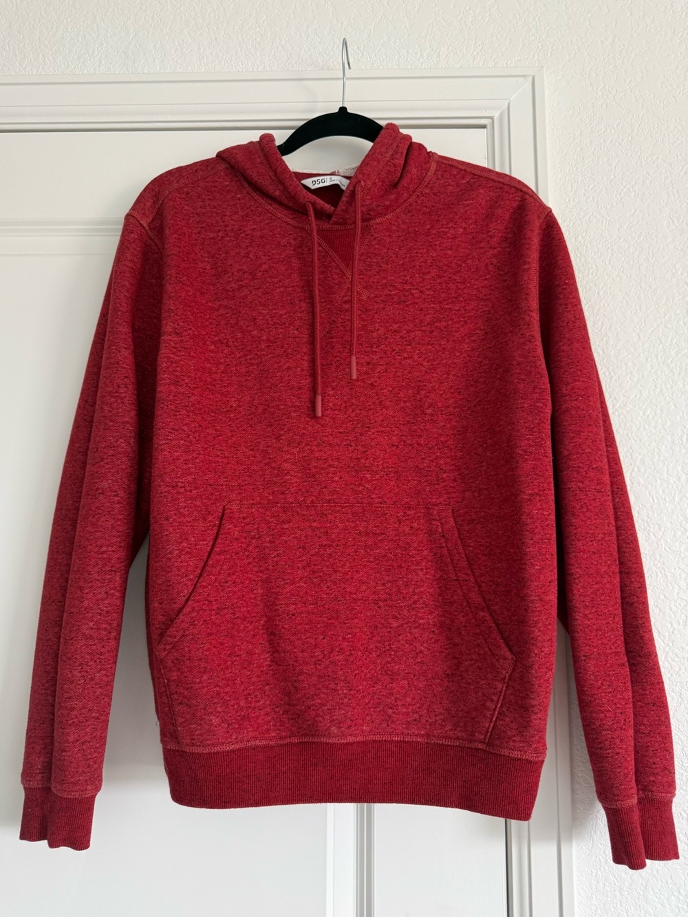 DSG Men's Heathered Red Hooded Pullover Sweatshirt | Hoodie | small